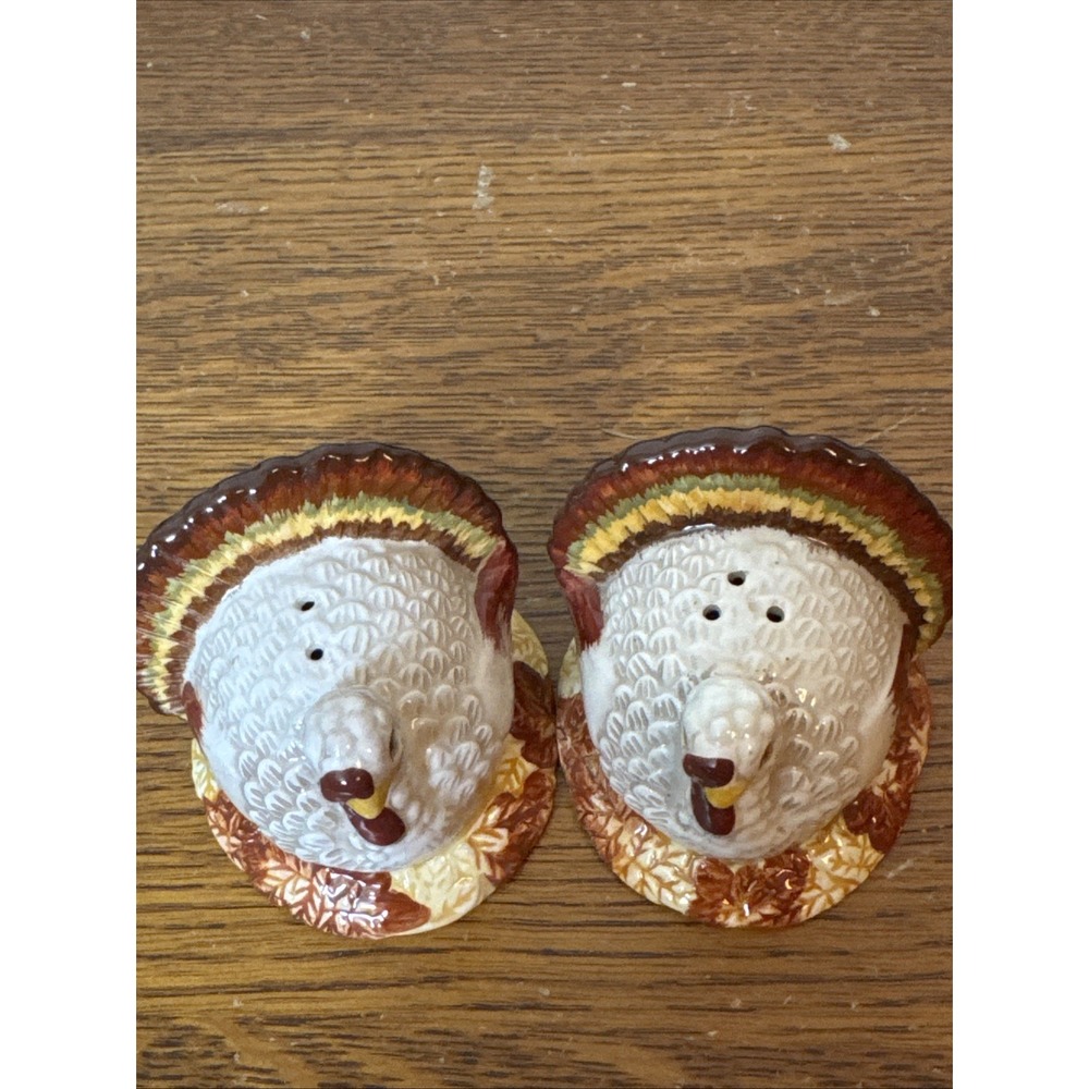 Colorful Turkey Salt and Pepper Shakers Thanksgiving  Kitchen ESSENTIAL HOME